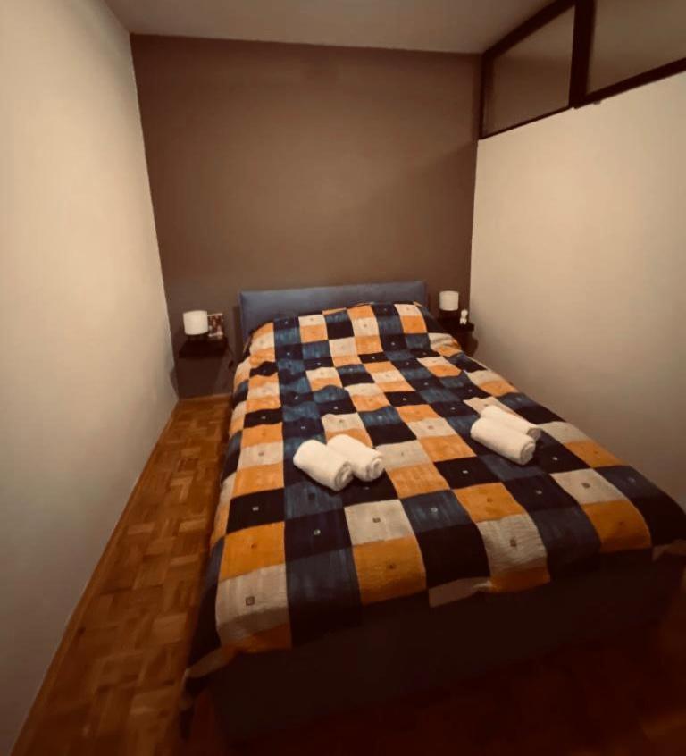 Apartman Jarun Zagabria Esterno foto